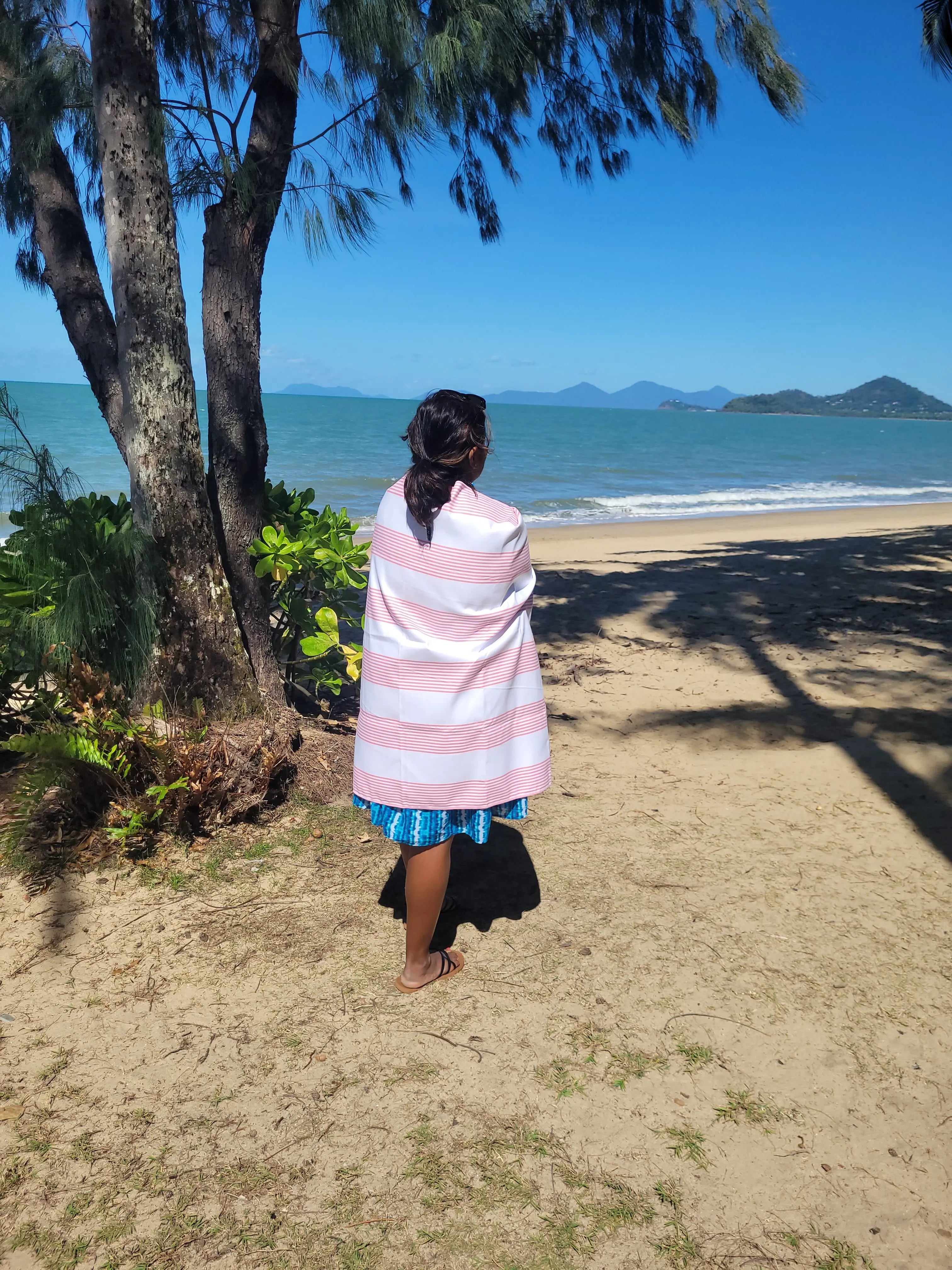 Sanur Pink Signature Sand-Free Beach Towel Newlyfe