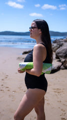 Greens Beach XL Beach Towel & Pouch Newlyfe