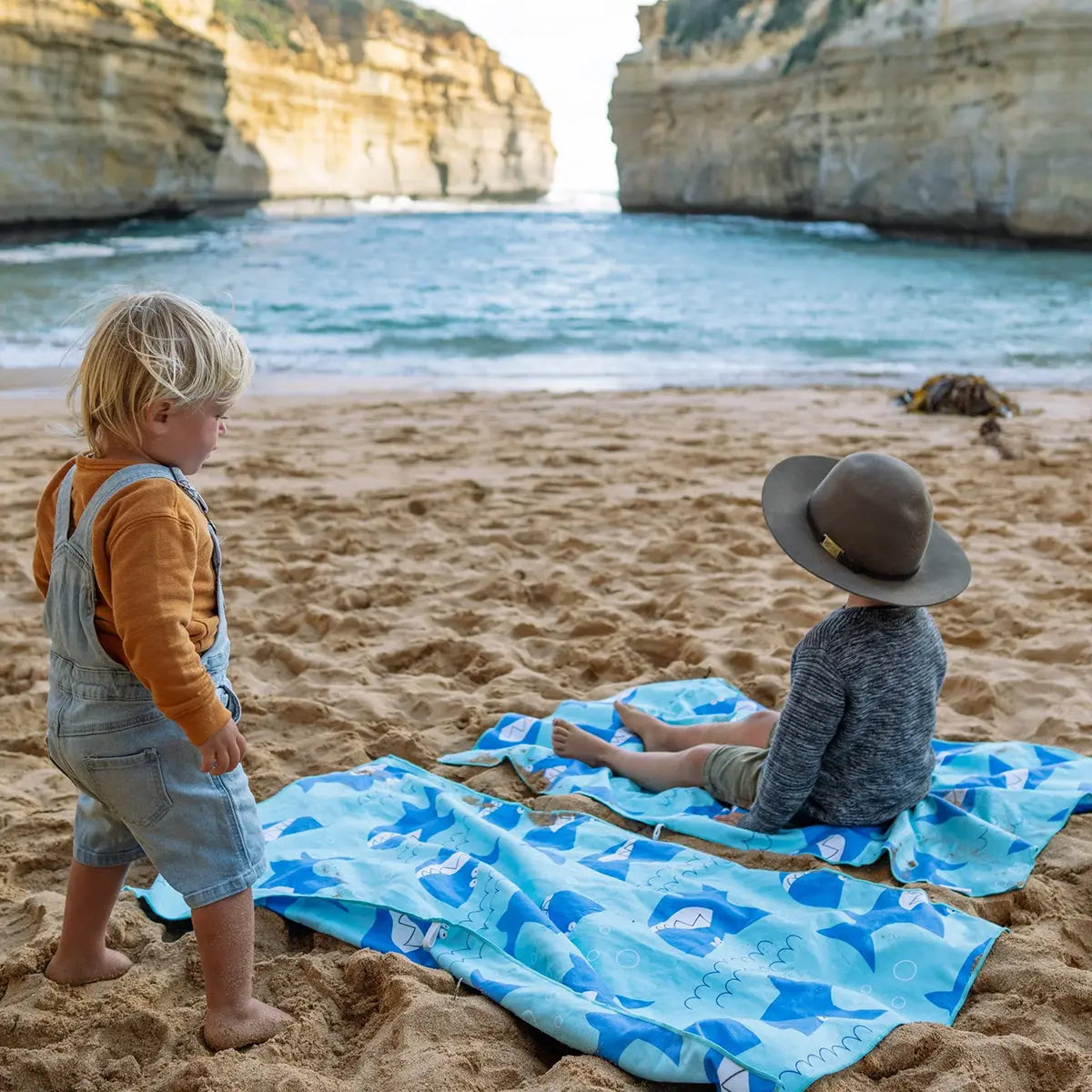 4 Pack Kids Beach Towel Bundle Newlyfe