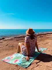 NEWLYFE SAND FREE MICROFIBER BEACH TOWEL