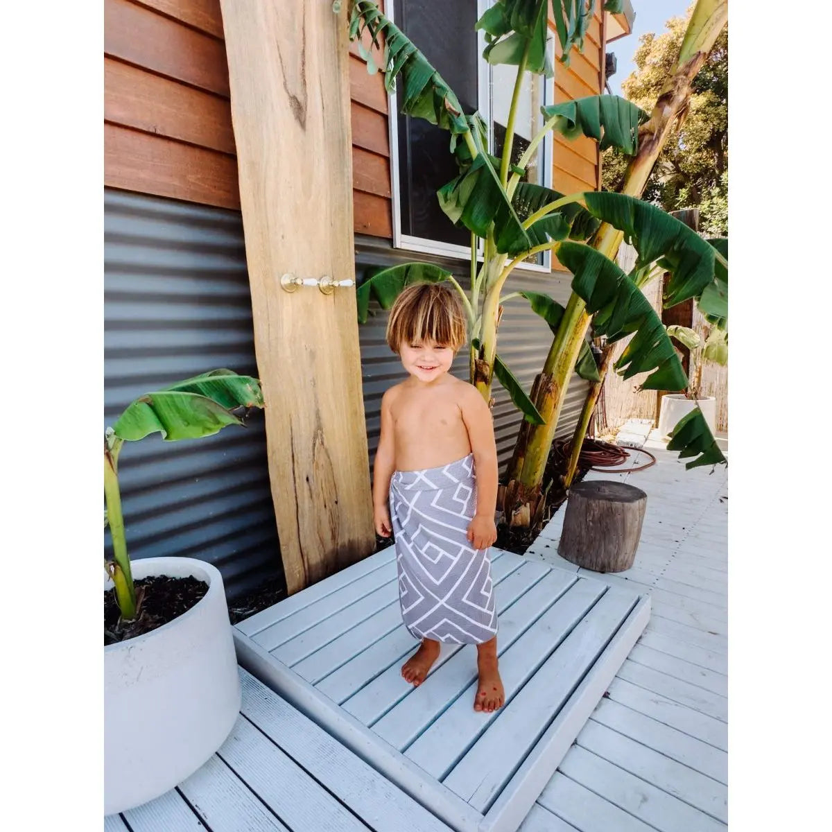 MINI BABY BATH TOWEL GREY