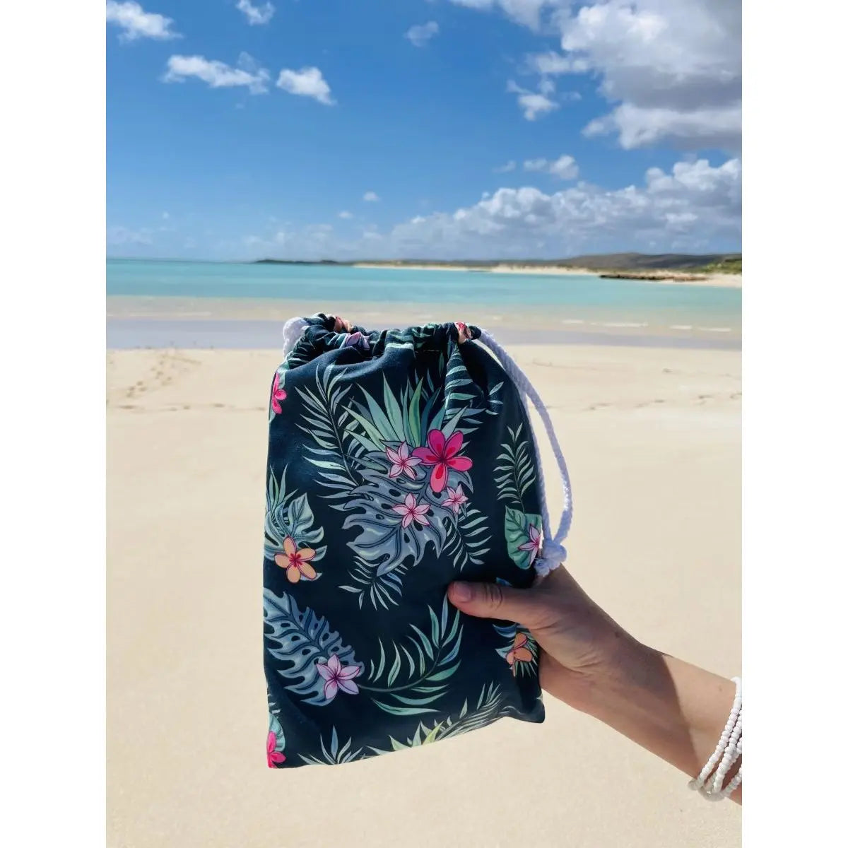 DRAWSTRING POUCH CARRY POUCH